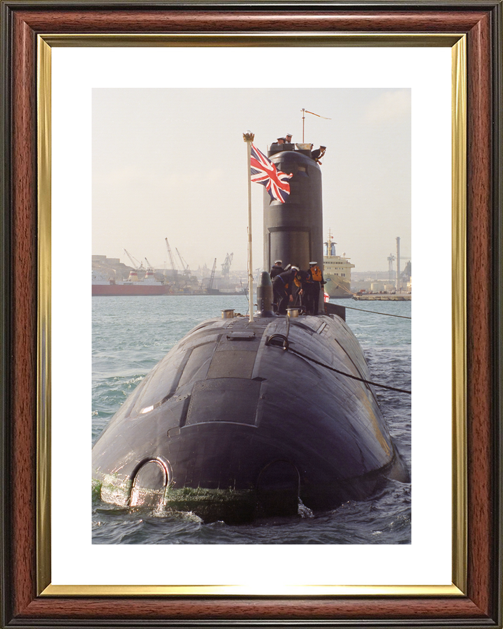 HMS Ursula S42 Upholder Class Submarine 1993