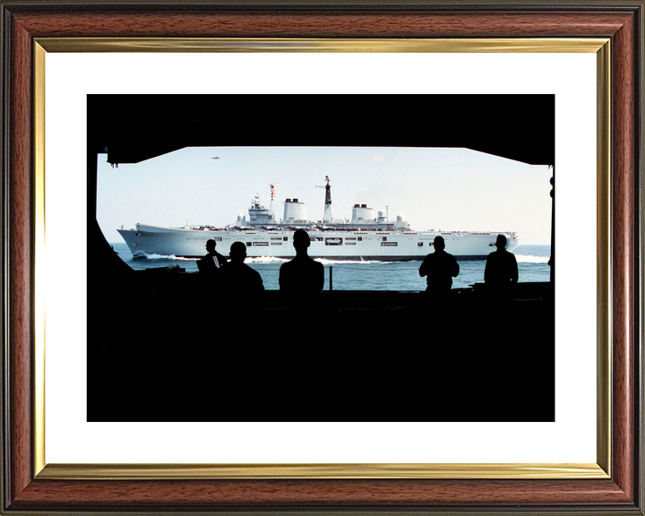 HMS Invincible R05 Invincible Class Aircraft Carrier March 1998