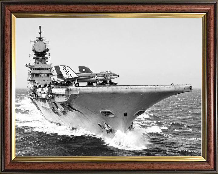 HMS Victorious R38 Illustrious Class Aircraft Carrier 1960