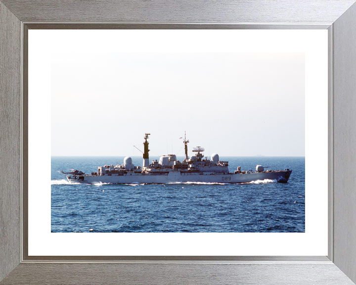 HMS Exeter D89 Type 42 Destroyer 1 October 1987 Starboard Side