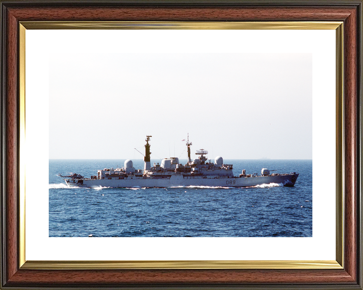 HMS Exeter D89 Type 42 Destroyer 1 October 1987 Starboard Side