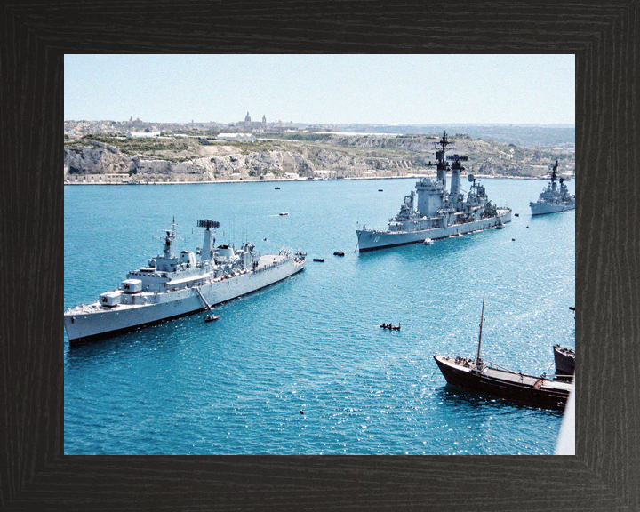 HMS London D16 County Class Destroyer 1971 Grand Harbour Malta