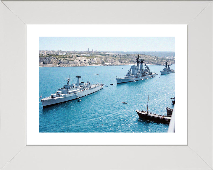 HMS London D16 County Class Destroyer 1971 Grand Harbour Malta