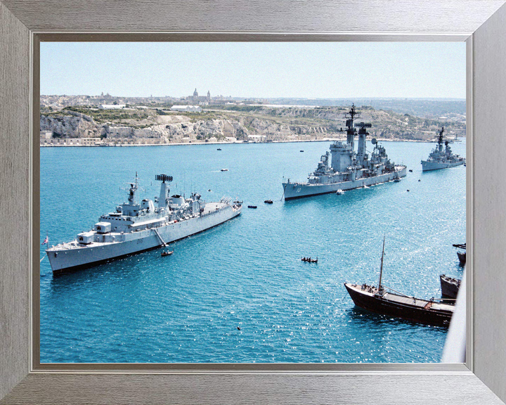 HMS London D16 County Class Destroyer 1971 Grand Harbour Malta