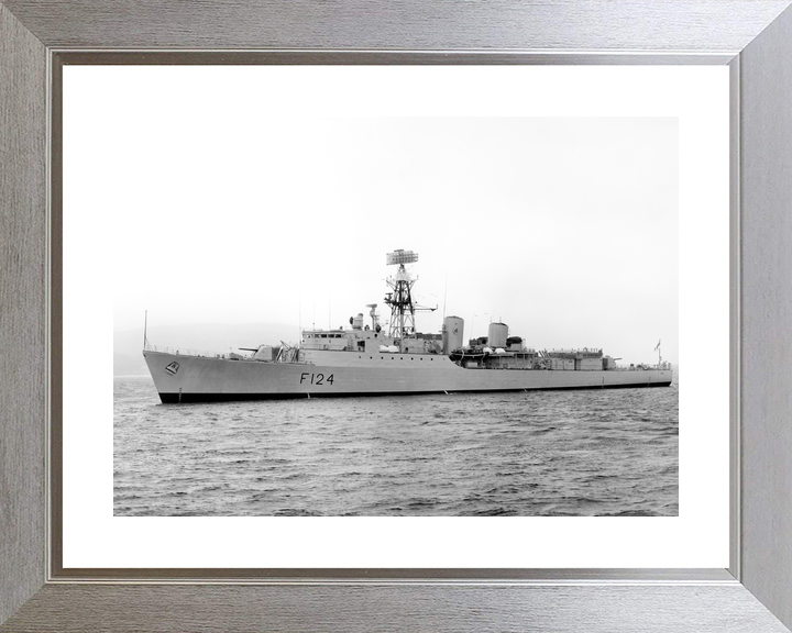 HMS Zulu F124 Tribal Class Frigate August 1982 Photo Print - Posters, Prints, & Visual Artwork - by Hampshire Prints (image 6 of 9)