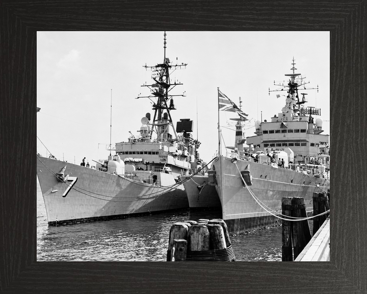 HMS Blake C99 Tiger Class Light Cruiser 1975 Manila