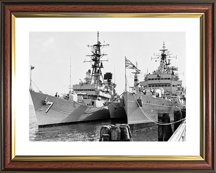 HMS Blake C99 Tiger Class Light Cruiser 1975 Manila