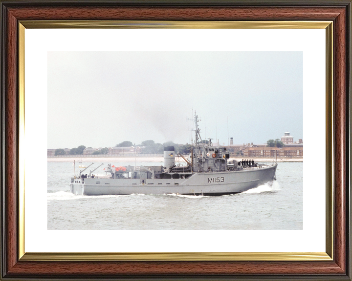 HMS Kedleston M1153 Ton Class Minesweeper June 1987 Photo Print - Posters, Prints, & Visual Artwork - by Hampshire Prints (image 8 of 9)