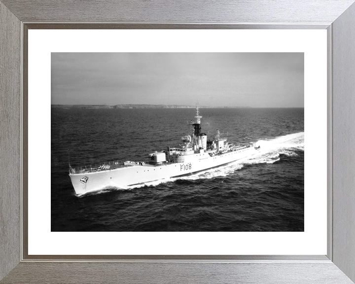 HMS Londonderry F108 Rothesay Class Frigate 1961 Photo Print - Posters, Prints, & Visual Artwork - by Hampshire Prints (image 6 of 9)