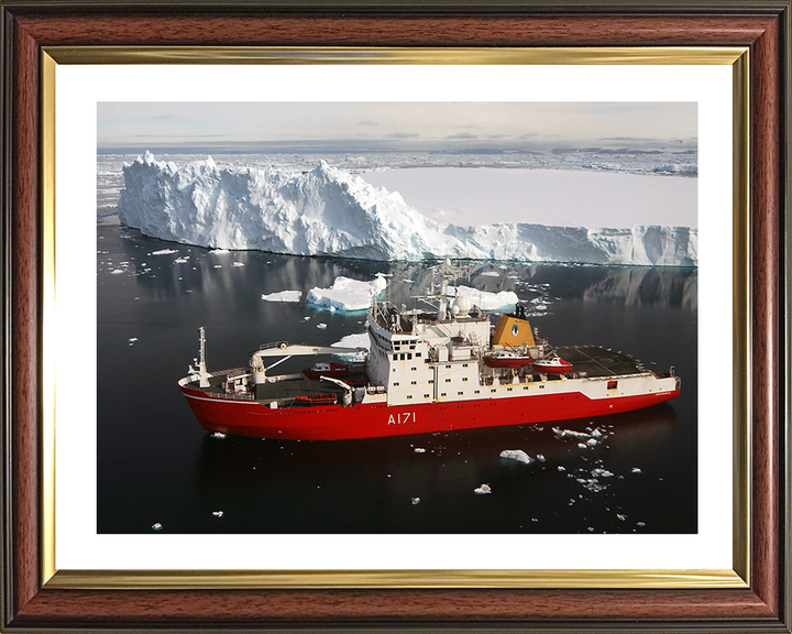 HMS Endurance (A171) Photo Print - Antarctic Peninsula 2007 - Royal Navy Ice Breaker Patrol Ship Hampshire Prints 10 x 8 Classic Frame Yes