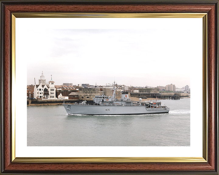 HMS Dulverton (M35) Royal Navy Hunt Class Mine Warfare Vessel Passing Old Portsmouth Photo Print Wall Art Decor Posters, Prints, & Visual Artwork Hampshire Prints 10 x 8 Classic Frame Yes