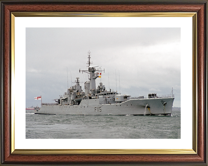 HMS Berwick (F115) Royal Navy Rothesay Class Frigate Entering Harbour Photo Print Wall Art Decor Posters, Prints, & Visual Artwork Hampshire Prints 10 x 8 Classic Frame Yes