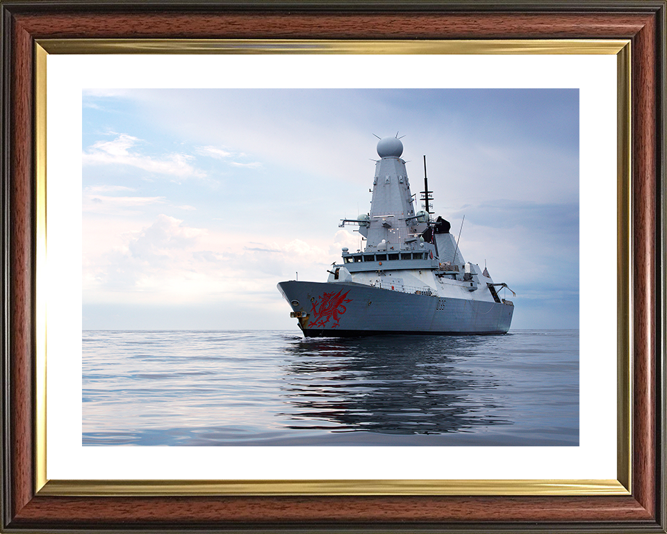 HMS Dragon (D35) Royal Navy Type 45 Destroyer Port Bow Reflection Photo Print Wall Art Decor Posters, Prints, & Visual Artwork Hampshire Prints 10 x 8 Classic Frame Yes