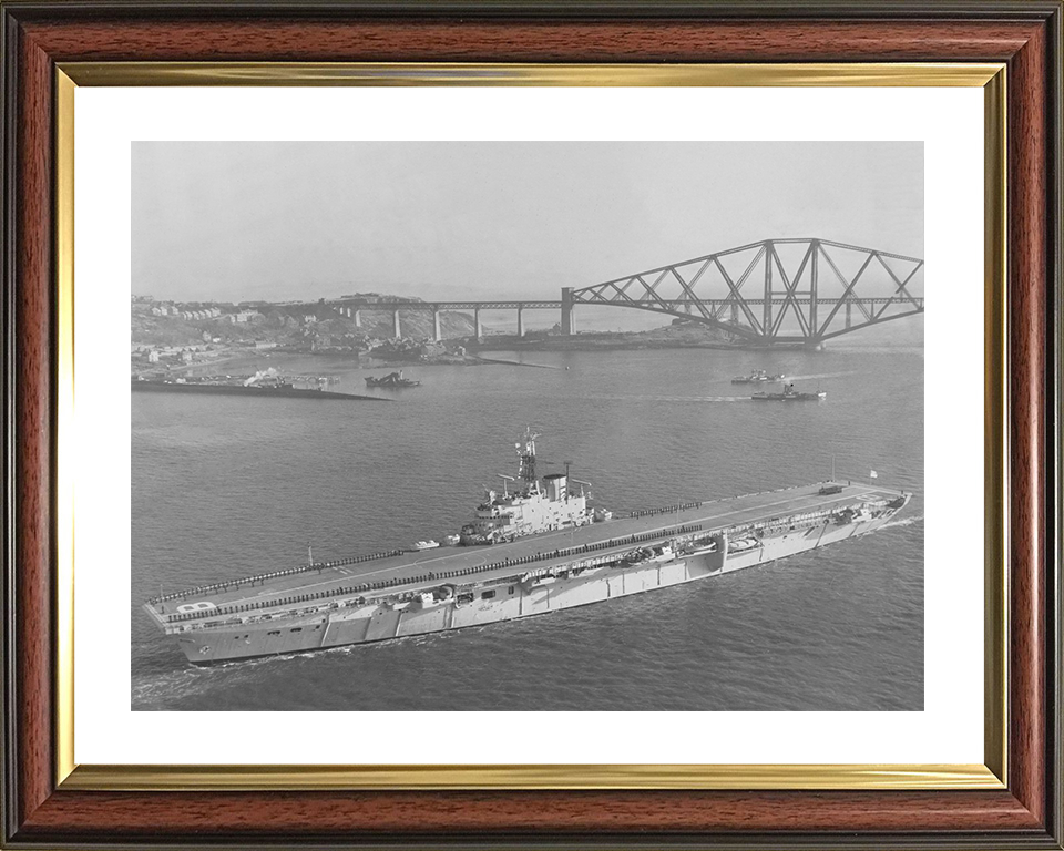 HMS Bulwark (R08) Royal Navy Centaur Class Fleet Carrier Firth Of Forth Photo Print Wall Art Decor Posters, Prints, & Visual Artwork Hampshire Prints 10 x 8 Classic Frame Yes