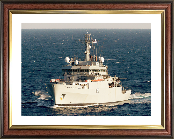 HMS Echo (H87) Royal Navy Echo Class Survey Vessel Underway Photo Print Wall Art Decor Posters, Prints, & Visual Artwork Hampshire Prints 10 x 8 Classic Frame Yes