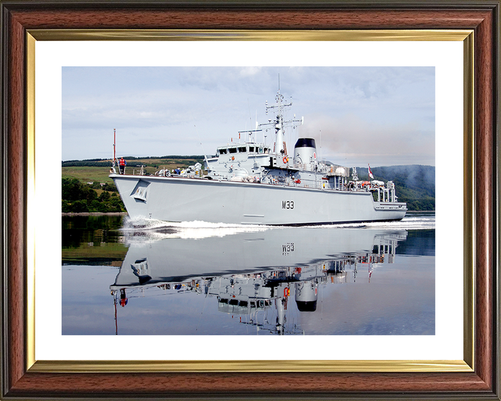 HMS Brocklesby (M33) Royal Navy Hunt Class Mine Warfare Vessel Port Side Reflections Photo Print Wall Art Decor Posters, Prints, & Visual Artwork Hampshire Prints 10 x 8 Classic Frame Yes