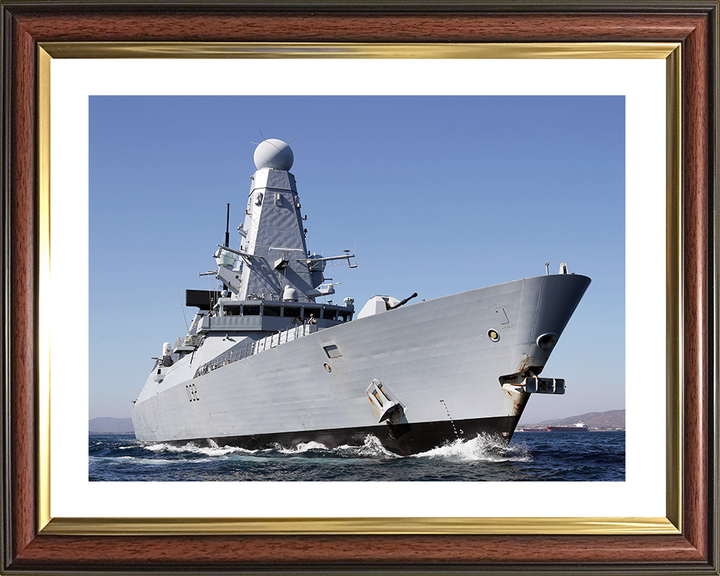 HMS Daring (D32) Royal Navy Type 45 Destroyer Low Starboard View Photo Print Wall Art Decor Posters, Prints, & Visual Artwork Hampshire Prints 10 x 8 Classic Frame Yes