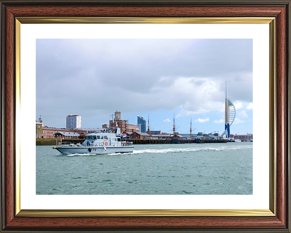 HMS Blazer (P279) Royal Navy Archer Class P2000 Patrol Vessel Portsmouth Return 2019 Photo Print Wall Art Decor Posters, Prints, & Visual Artwork Hampshire Prints 10 x 8 Classic Frame Yes