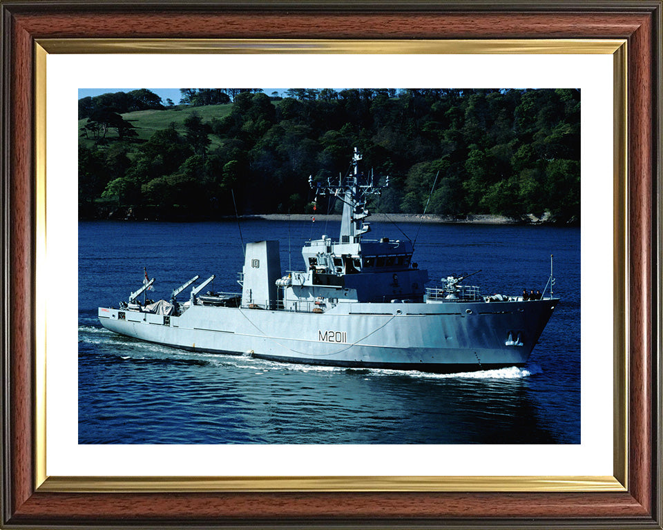 HMS Orwell M2011 Royal Navy River class minesweeper Photo Print or Framed Print - Hampshire Prints