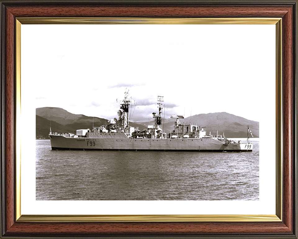 HMS Lincoln (F99) - At Sea 1960 - Royal Navy Salisbury Class Frigate Photo Print Wall Art Naval Decor UK Posters, Prints, & Visual Artwork Hampshire Prints 10 x 8 Classic Frame Yes