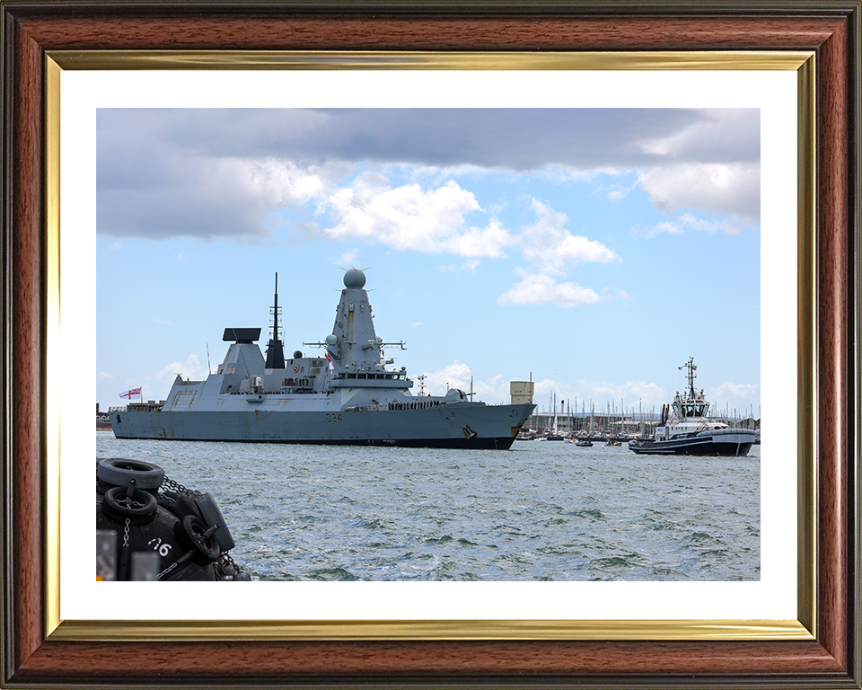 HMS Diamond (D34) Photo Print - Portsmouth Return - Royal Navy Type 45 Destroyer Hampshire Prints 10 x 8 Classic Frame Yes