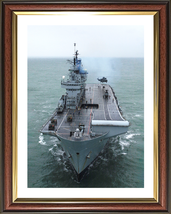 HMS Illustrious (R06) Photo Print - Bow View 2009 - Royal Navy Invincible Class Aircraft Carrier Hampshire Prints 10 x 8 Classic Frame Yes