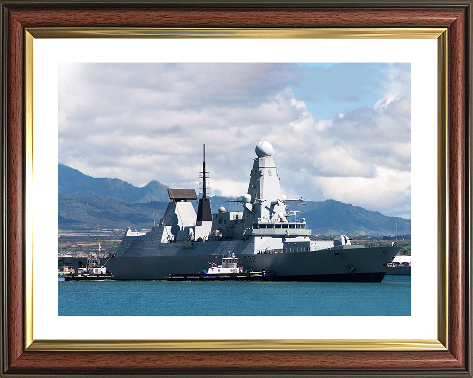 HMS Daring (D32) Royal Navy Type 45 Destroyer Coming Alongside Photo Print Wall Art Decor Posters, Prints, & Visual Artwork Hampshire Prints 10 x 8 Classic Frame Yes