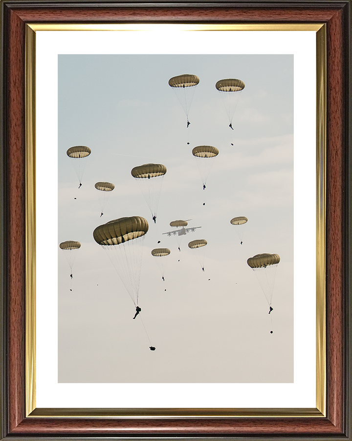 British Army Parachute Regiment Parachuting 2026 Photo Print Wall Art Military Decor Posters, Prints, & Visual Artwork Hampshire Prints 10 x 8 Classic Frame Yes