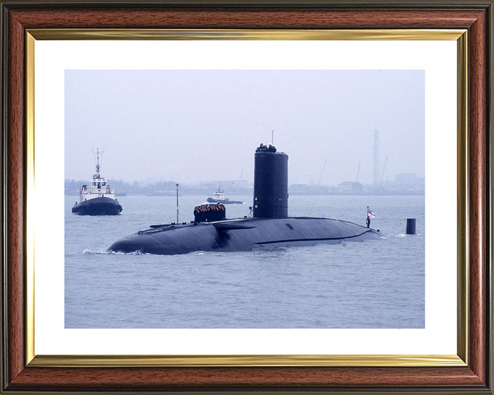 HMS Conqueror S48 Royal Navy Churchill class Submarine Photo Print or Framed Print - Hampshire Prints