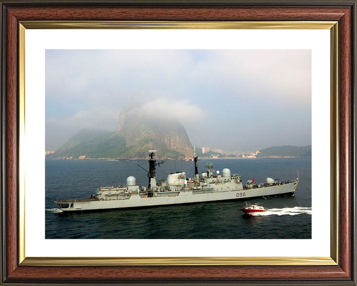 HMS Southampton (D90) Photo Print - Rio de Janeiro 2005 - Royal Navy Type 42 Destroyer Posters, Prints, & Visual Artwork Hampshire Prints 10 x 8 Classic Frame Yes