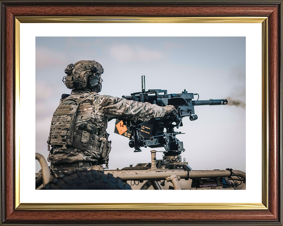 Soldier Firing a Grenade Machine Gun Photo Print - British Army Hampshire Prints 10 x 8 Classic Frame Yes