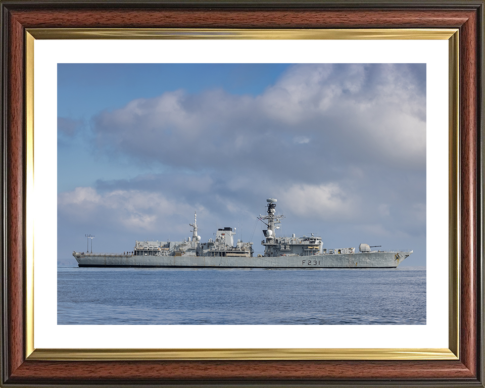 HMS Argyll (F231) Photo Print - Starboard View 2021 - Royal Navy Type 23 Frigate Posters, Prints, & Visual Artwork Hampshire Prints 10 x 8 Classic Frame Yes