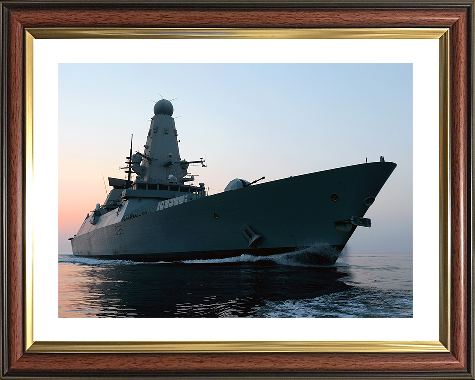 HMS Dragon (D35) Royal Navy Type 45 Destroyer Operation Kipion 2013 Photo Print Wall Art Decor Posters, Prints, & Visual Artwork Hampshire Prints 10 x 8 Classic Frame Yes