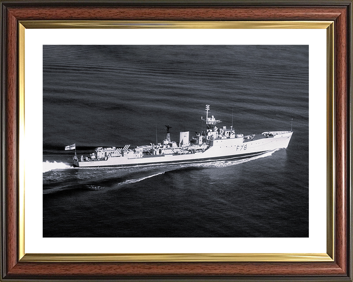 HMS Blackwood (F78) Photo Print - At Sea 1957 - Royal Navy Blackwood Class Frigate Posters, Prints, & Visual Artwork Hampshire Prints 10 x 8 Classic Frame Yes