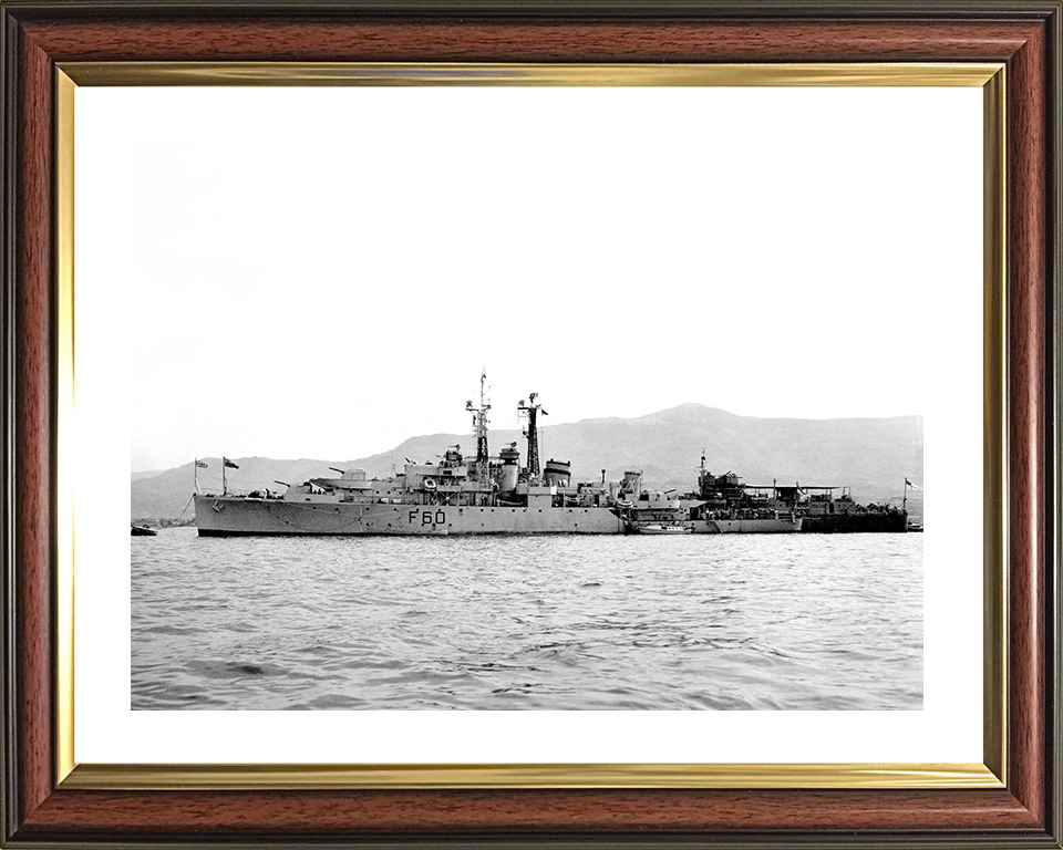 HMS Alacrity (U60) Royal Navy Black Swan Class Sloop Warship Port View Photo Print Wall Art Posters, Prints, & Visual Artwork Hampshire Prints 10 x 8 Classic Frame Yes