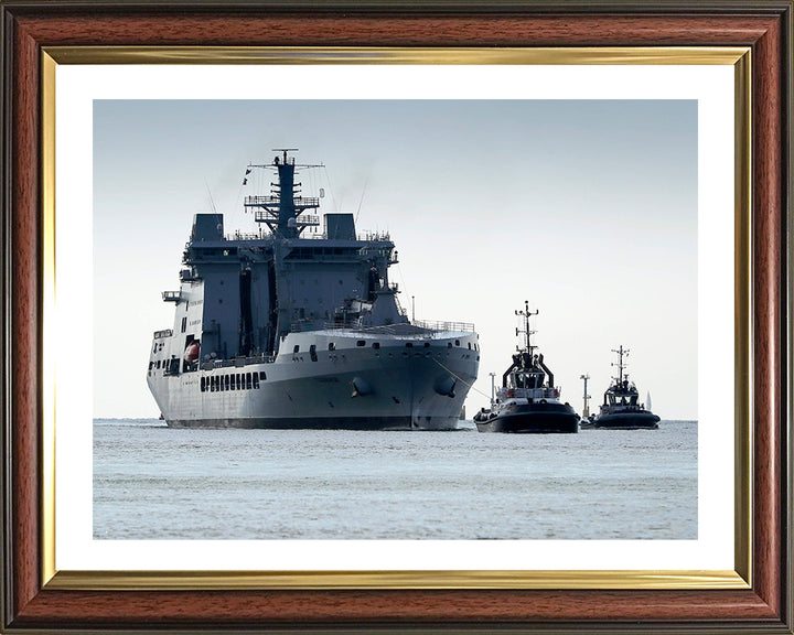 RFA Tidesurge A138 | Photo Print | Framed Print | Tide class | Tanker | Royal Fleet Auxiliary Hampshire Prints