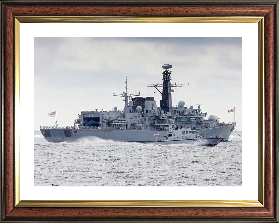 HMS Argyll (F231) Royal Navy Type 23 Frigate With P2000 Wall Art Photo Print Naval Decor Posters, Prints, & Visual Artwork Hampshire Prints 10 x 8 Classic Frame Yes