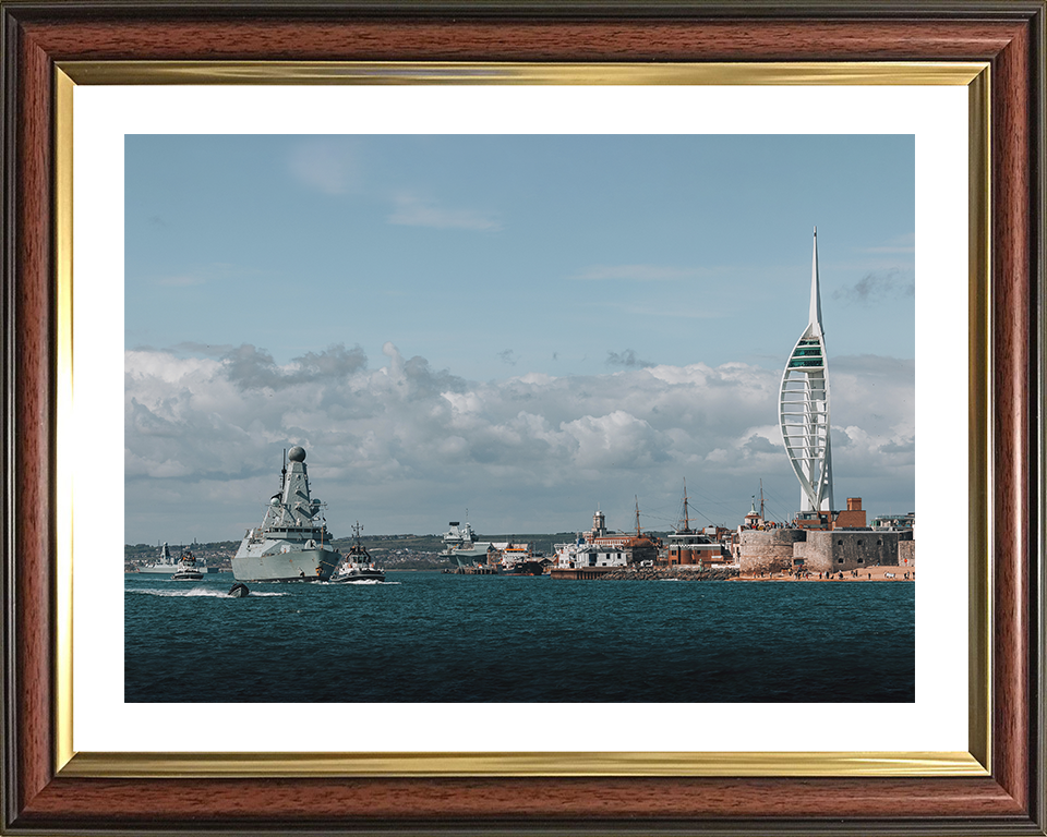 HMS Dauntless (D33) Photo Print - Leaving Portsmouth 2025 - Royal Navy Type 45 Destroyer Hampshire Prints 10 x 8 Classic Frame Yes