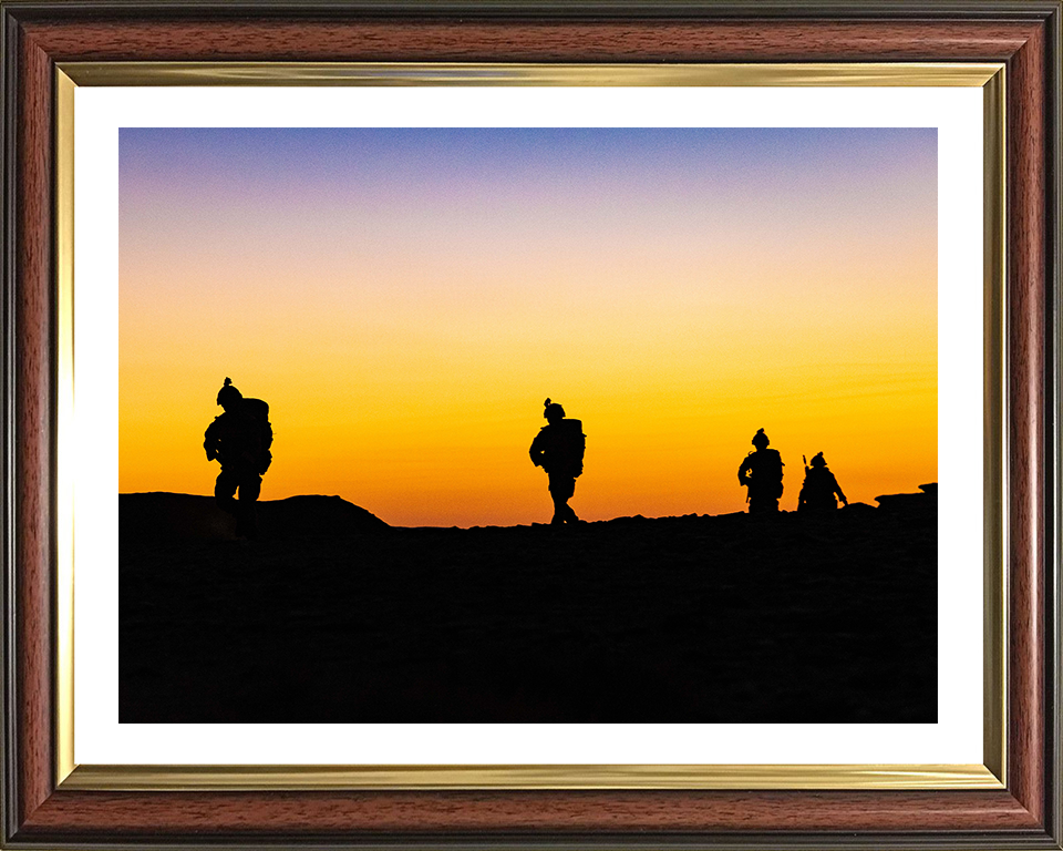 Soldiers Silhouette at sunset Photo Print - British Army Hampshire Prints 10 x 8 Classic Frame Yes