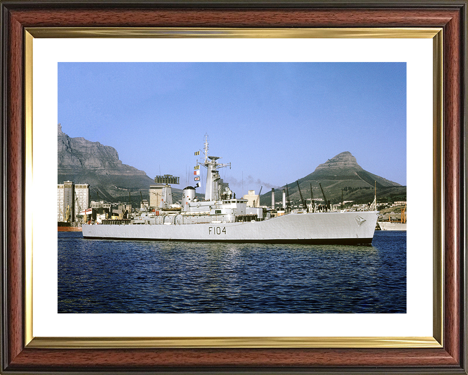 HMS Dido (F104) Royal Navy Leander Class Frigate Leaving Harbour Photo Print Wall Art Decor Posters, Prints, & Visual Artwork Hampshire Prints 10 x 8 Classic Frame Yes