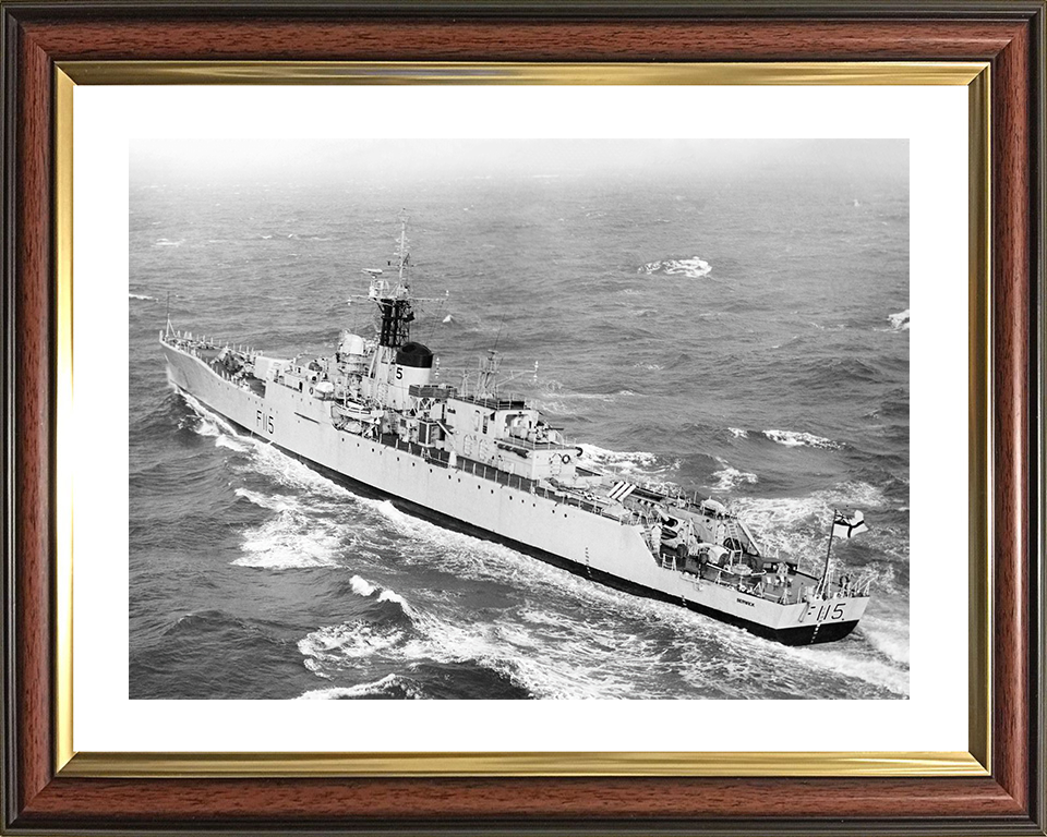HMS Berwick (F115) Royal Navy Rothesay Class Frigate At Sea Photo Print Wall Art Decor Posters, Prints, & Visual Artwork Hampshire Prints 10 x 8 Classic Frame Yes