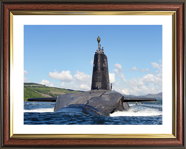 HMS Victorious (S29) Photo Print - Departs HMNB Clyde - Royal Navy Vanguard Class Submarine Hampshire Prints 10 x 8 Classic Frame Yes