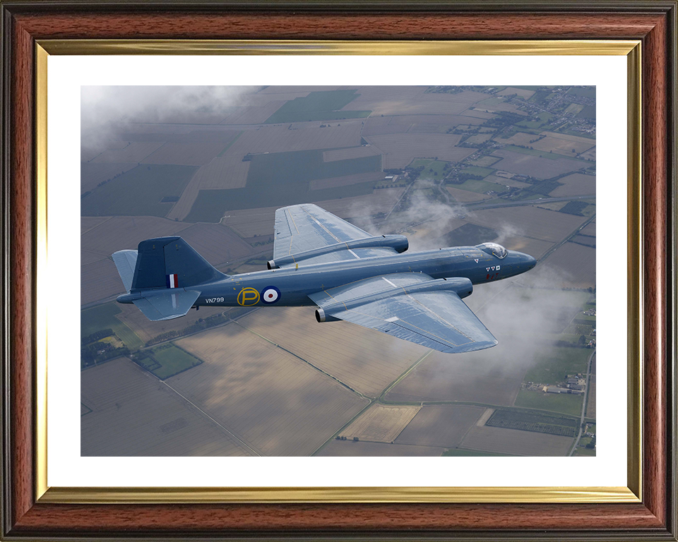 RAF prototype Canberra in flight Photo Print - Royal Air Force Aircraft Hampshire Prints 10 x 8 Classic Frame Yes