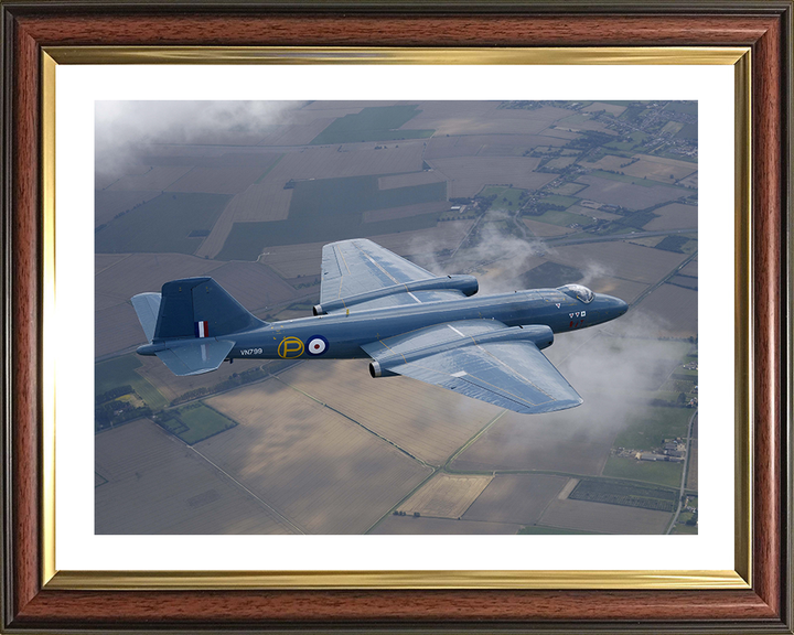 RAF prototype Canberra in flight Photo Print - Royal Air Force Aircraft Hampshire Prints 10 x 8 Classic Frame Yes
