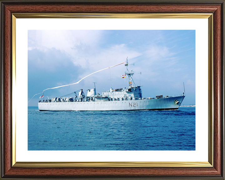 HMS Abdiel (N21) Royal Navy Abdiel Class Minelayer Photo Print Paying Off Warship Wall Art Posters, Prints, & Visual Artwork Hampshire Prints 10 x 8 Classic Frame Yes