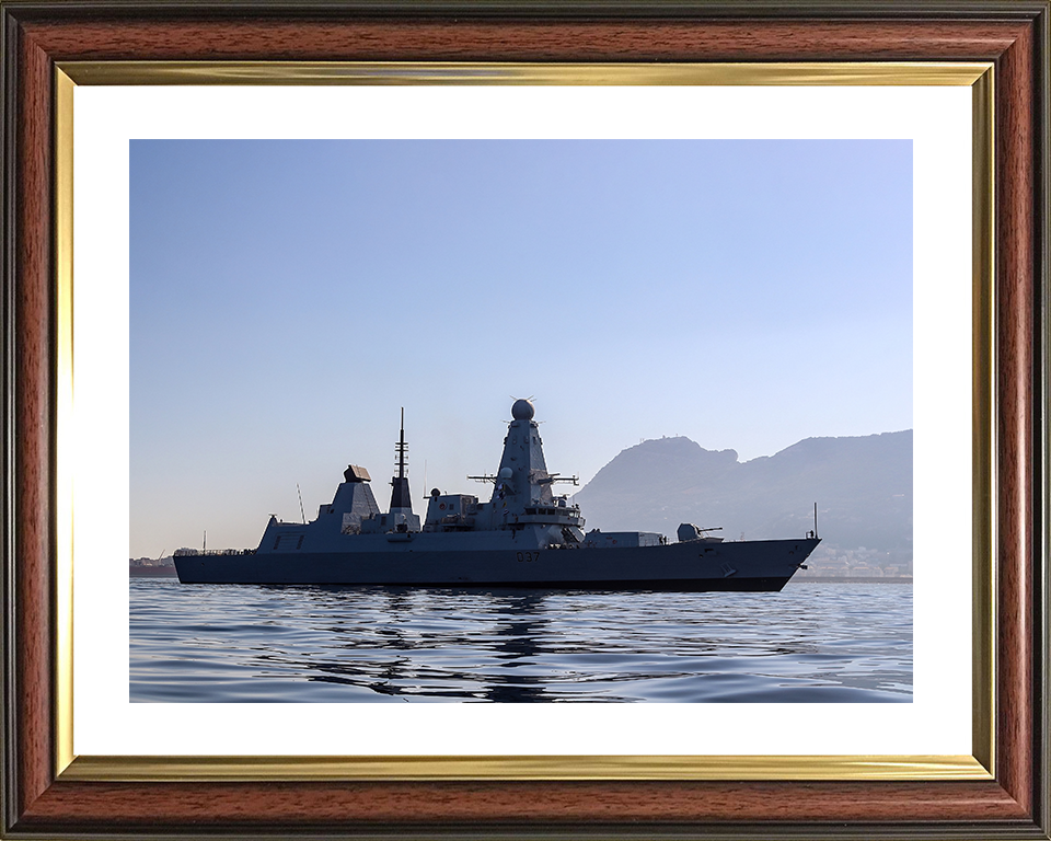 HMS Duncan (D37) Royal Navy Type 45 Destroyer Starboard View Photo Print Wall Art Decor Posters, Prints, & Visual Artwork Hampshire Prints 10 x 8 Classic Frame Yes