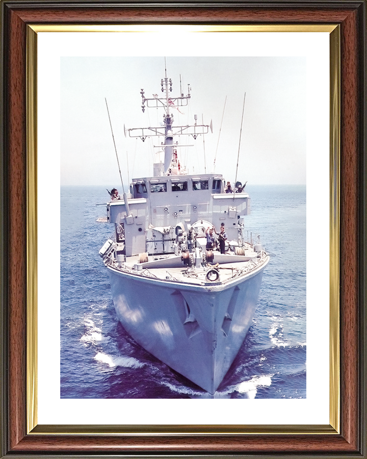 HMS Brecon (M29) Royal Navy Hunt Class Mine Warfare Vessel Bow View Photo Print Wall Art Decor Posters, Prints, & Visual Artwork Hampshire Prints 10 x 8 Classic Frame Yes