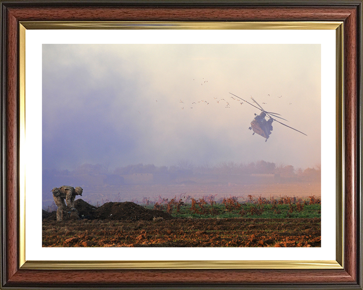 Royal Marine with Chinook Helicopter in Afghanistan Photo Print - 42 Commando Hampshire Prints 10 x 8 Classic Frame Yes