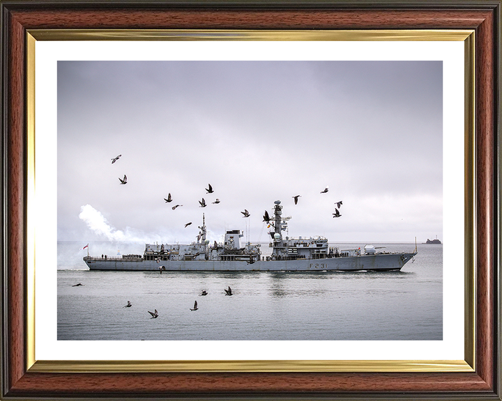 HMS Argyll F231 | Photo Print | Framed Print | Poster | Type 23 | Frigate | Royal Navy Hampshire Prints 10 x 8 Classic Frame Yes