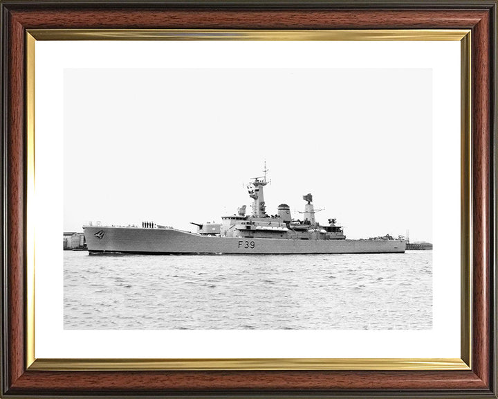 HMS Naiad F39 | Photo Print | Framed Print | Poster | Leander Class | Frigate | Royal Navy Hampshire Prints